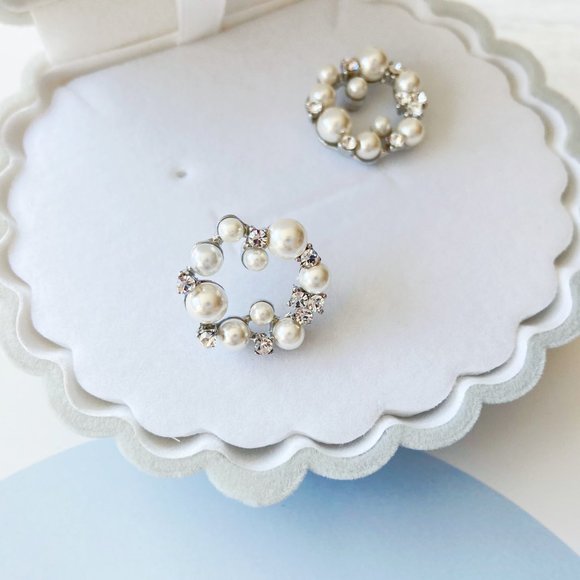 3/$35 Gold Pearl Circle Stud Earrings - Picture 3 of 6